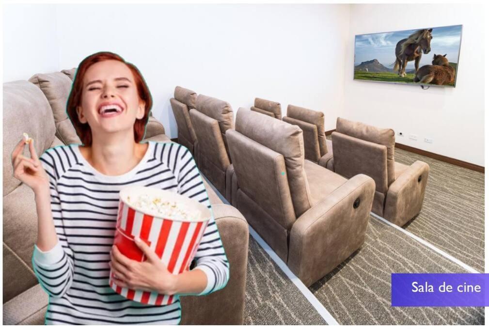 1102 Torre Los Yoses Hermoso Apartamento En Barrio Escalante Sin Parqueo サンホセ エクステリア 写真